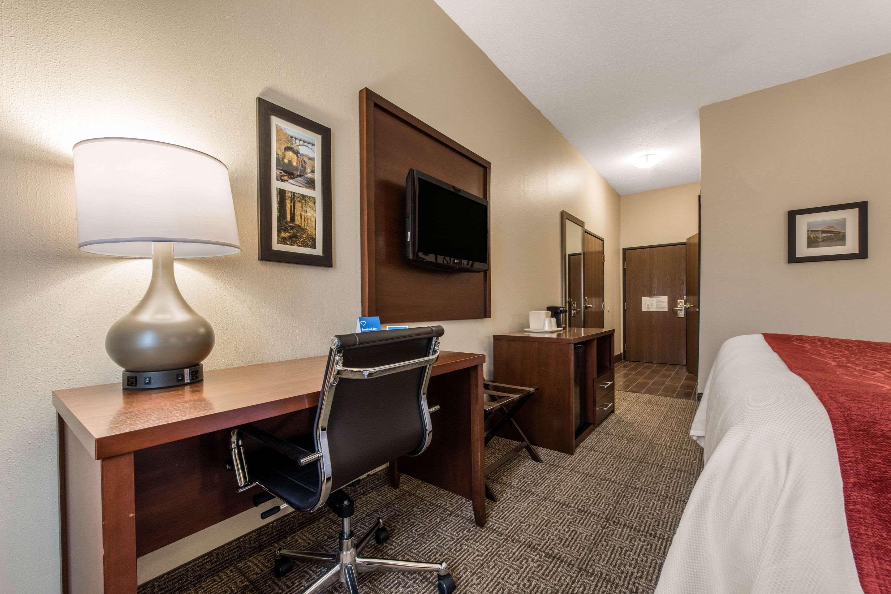 Comfort Inn & Suites Streetsboro - Kent Zewnętrze zdjęcie