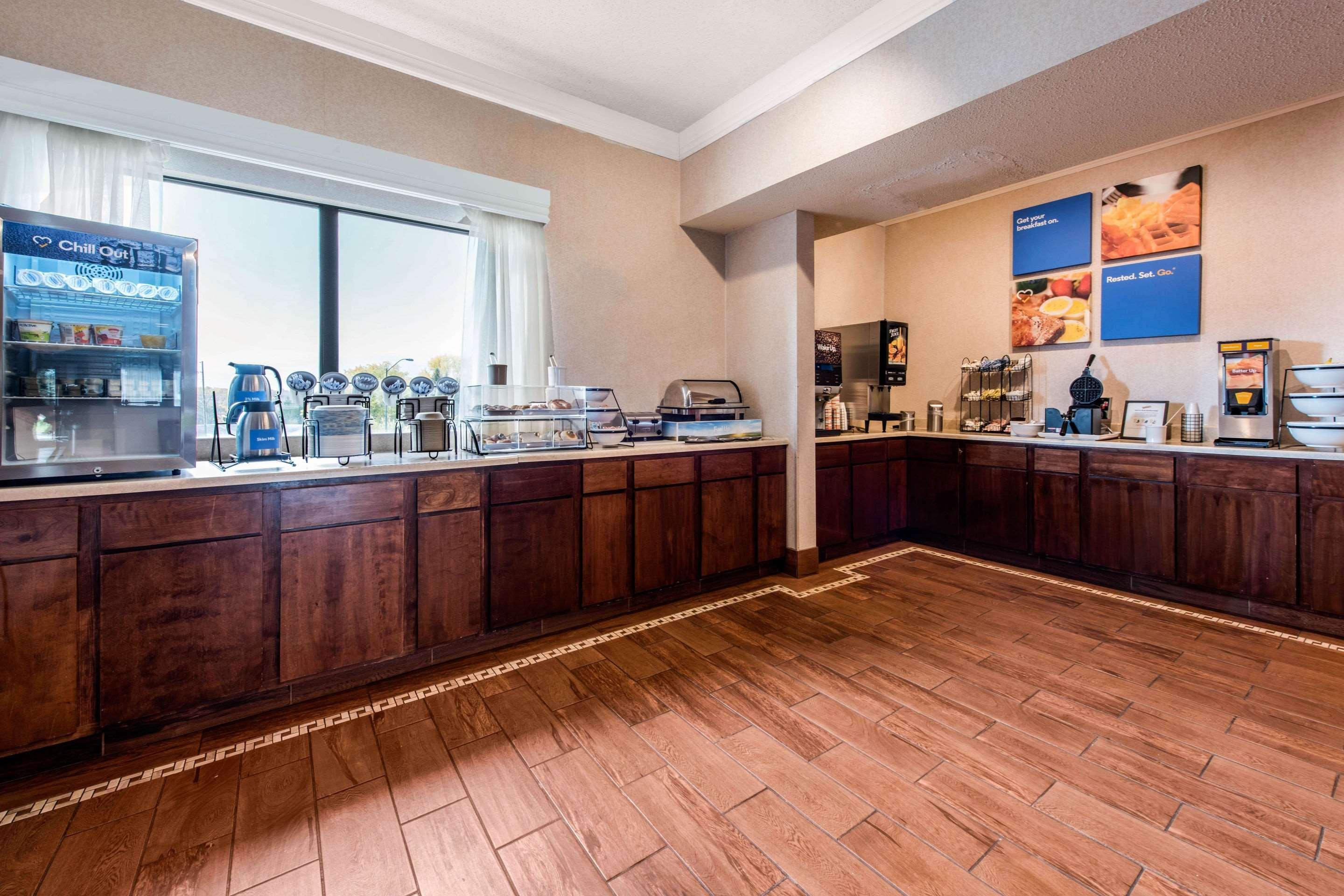 Comfort Inn & Suites Streetsboro - Kent Zewnętrze zdjęcie